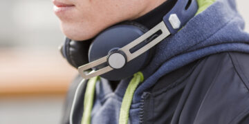 Ausinių naudojimas gali pakenkti klausai