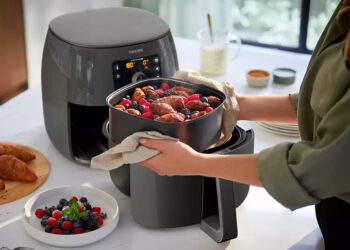 Karšto oro gruzdintuvė: privalumai, patarimai bei greiti ir skanūs receptai