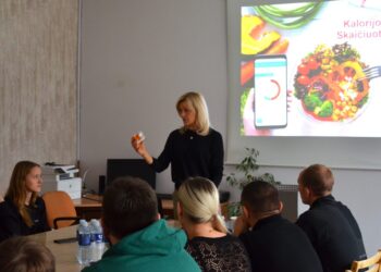 Marijampolės SC sportininkai ir treneriai tobulino savo žinias apie sveiką mitybą