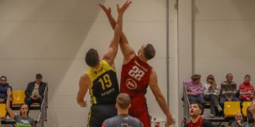 Kazlų Rūdos „Ataka“-Kauno Kolegija po „amerikietiškų kalnelių“ paskutiniame ketvirtyje nusileido Šilalės „Lūšis“ ekipai