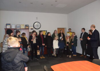 Į Vilkaviškio rajono savivaldybę atkeliavo Betliejaus taikos ugnis