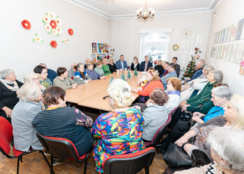 Marijampolės krašto samariečių bendrijos popietėje – jaukus artėjančių švenčių laukimas