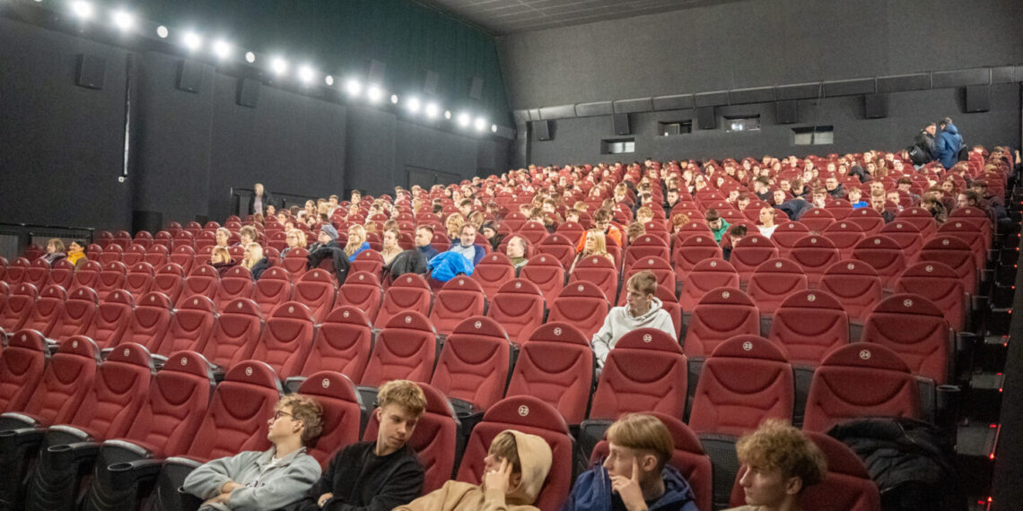 Moksleiviai į svarbius gyvenimo klausimus pažvelgė per kino meno prizmę