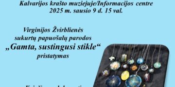 Virginijos Žvirblienės sukurtų papuošalų parodos „Gamta, sustingusi stikle” pristatymas