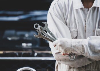 Kiek laiko užtrunka automobilio remontas po eismo įvykio