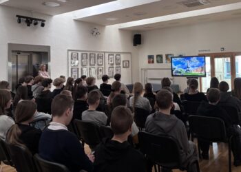 Petro Kriaučiūno viešojoje bibliotekoje turiningai paminėta Lietuvos valstybės atkūrimo diena