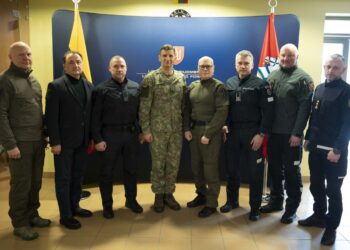 Atnaujinta bendradarbiavimo sutartis su Lietuvos kariuomene