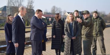 Vilkaviškio rajone lankėsi VRM ministras Vladislavas Kondratovičius ir JAV ambasadorė Lietuvoje Kara C. McDonald