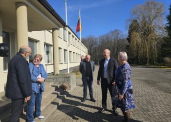 Šakių rajono savivaldybės vadovai lankėsi rajono švietimo įstaigose