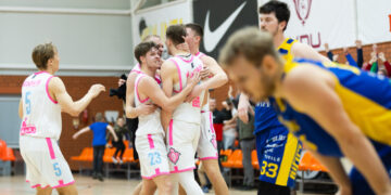 Lemiamas Leliuko metimas palaužė vicečempionus