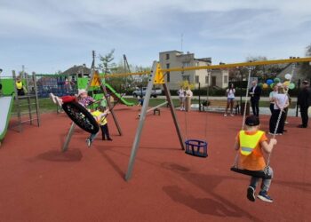 Kybartuose atidaryta vaikų žaidimų aikštelė