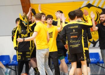 Trečiose aštuntfinalio serijos rungtynėse prieš VDU „atakiečiai“ atsitiesė