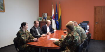 Vilkaviškio rajono savivaldybėje lankėsi Lietuvos šaulių sąjungos atstovai