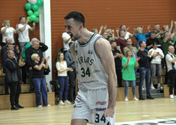 „Perlas“ darsyk smogė „Žalgiriui-2“ ir atsidūrė per žingsnį nuo finalo