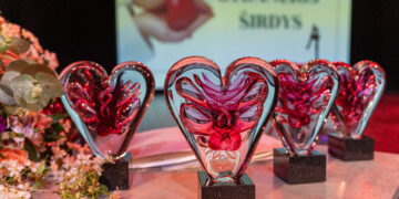 „Gydančios širdys“ – padėka Marijampolės medikams Medicinos darbuotojų dienos proga