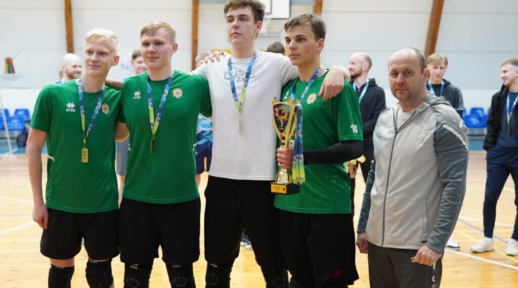 Kazlų Rūdos atvirose 4×4 tinklinio pirmenybėse triumfavo „Majemis“