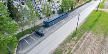 Prie Naujųjų kapinių – atnaujintos visos keturios automobilių stovėjimo aikštelės