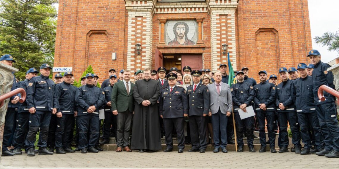 Šv. Florijono dienos proga – padėkos ugniagesiams už nepriekaištingą tarnybą