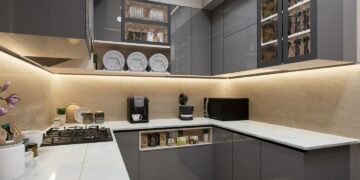 Virtuvinių baldų tendencijos 2025 metams – kas bus madinga tavo virtuvėje?