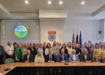 Šakių rajono savivaldybės delegacija viešėjo Molėtų rajone