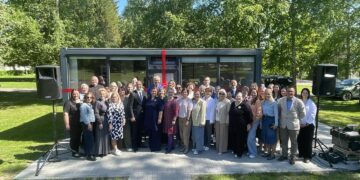 Panoviuose - naujas bendruomenės traukos taškas: atidaryta biblioteka