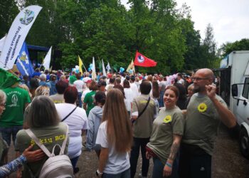 Šakių rajono atstovai dalyvavo Lietuvos kaimo bendruomenių sąskrydyje „Virš mūsų tik dangus“
