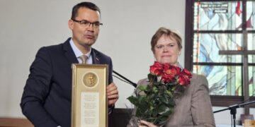 Pagerbta kalbininkė Dr. Rima Bakšienė