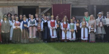 Laureatų ir diplomantų šventė vyko Lietuvos etnografijos muziejuje Rumšiškėse