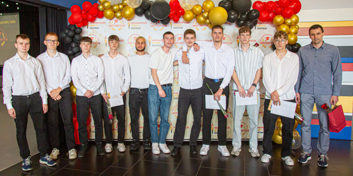 Atsisveikinta su Marijampolės sporto centro abiturientais