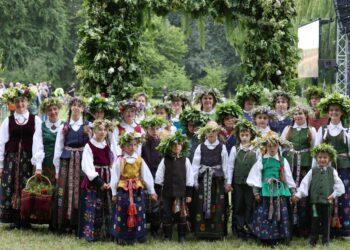 Marijampoliečiai Jonines šventė prie Šešupės krantų