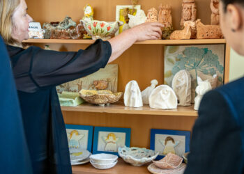 Kaip tinkamai sodinti medžius, krūmus ir gyvatvores, kad nekiltų bėdų su kaimynais?