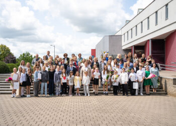 Gabiems mokiniams ir meno kūrėjams įteiktos premijos