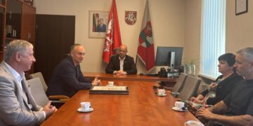 Šakiuose viešėjo LKF prezidentas