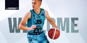 „Perlą Go“ papildė „Omegos-Tauro-LSU“ marškinėlius vilkėjęs jaunuolis