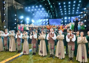 Šakiuose šurmuliavo miesto šventė „Aš myliu Šakius 2025“