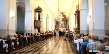 Grigališkojo choralo savaitės dalyvių koncertas Marijapolės bazilikoje