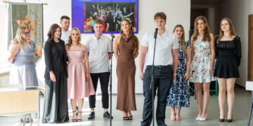 Igliaukos Anzelmo Matučio gimnazijoje išlydėta 74-oji abiturientų laida