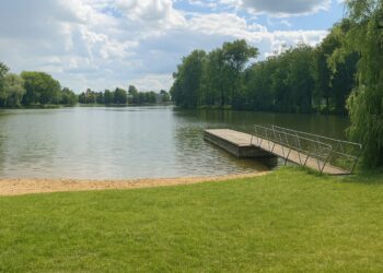 Šakių miesto ežeras