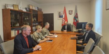 Šakiuose - karo komendanto vizitas