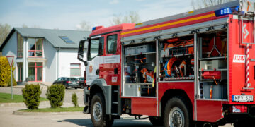 Prienų rajone, nuo kelio nulėkusiame automobilyje, rastas vyro kūnas