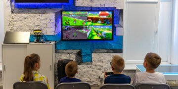 Vaikų vasaros stovyklos tęsiasi – dienos kupinos įspūdžių, naujų draugysčių ir šypsenų