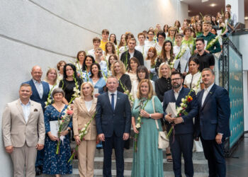 Marijampolė pagerbė gabiausius abiturientus ir jų mokytojus