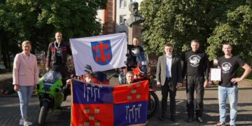 Komanda „Laukiniai vilkai“ išlydėta į mototurizmo ralį