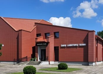 Aukcione bus parduodamos bendrovės „Šakių laidotuvių namai“ akcijos