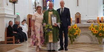 Vilkaviškio parapija atsisveikino su kun. Deividu Baumila