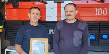 Kidulių ugniagesių komandai - padėka už gaisro gesinimą parapijos namuose