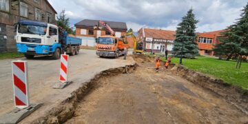 Pradėti stovėjimo aikštelės plėtros darbai Griškabūdyje