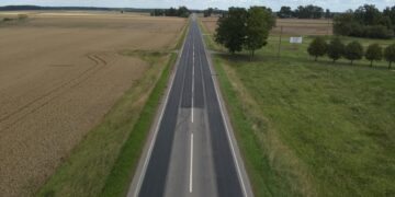 Šakių rajono „137“ ir „140“ keliuose vykdomi asfalto dangos remonto darbai