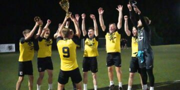 Šių metų „Žolinė 7×7“ futbolo turnyro čempionai – Kauno „Tauras“