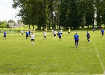 Vilkaviškio miesto stadione vyko tradicinis 48-asis futbolo veteranų mačas